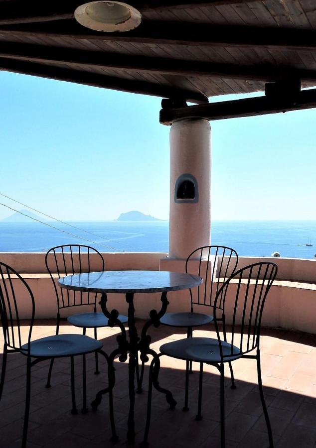 Case Al Mare - Terrazzi Panoramici E Ampio Giardino Санта Марина Салина Екстериор снимка
