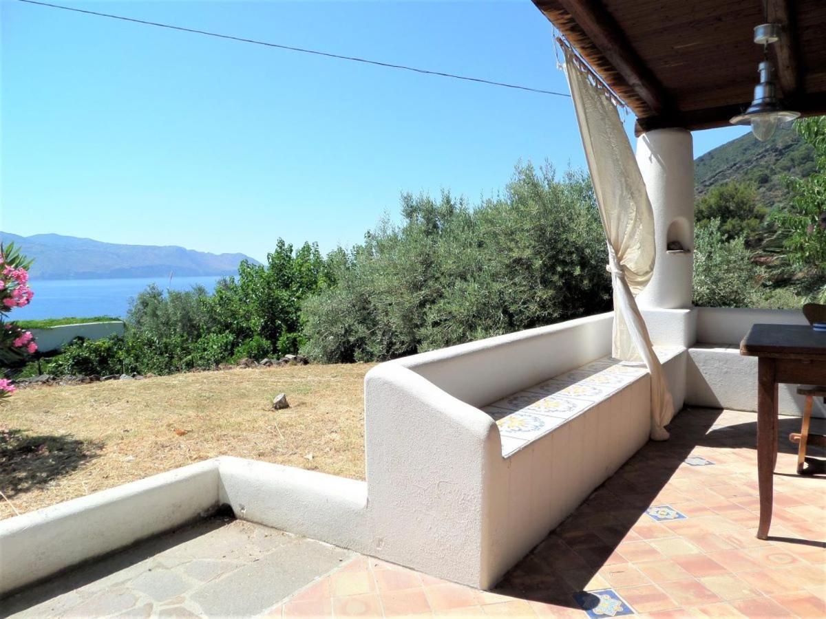 Case Al Mare - Terrazzi Panoramici E Ampio Giardino Санта Марина Салина Екстериор снимка